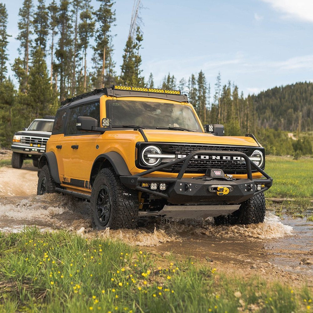 Prinsu roof rack installed on a four-door Ford Bronco